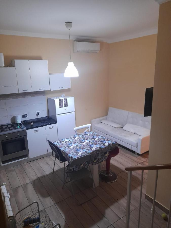 Apt B.H Rome Buitenkant foto